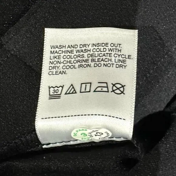 Rafaella Women’s Stretch Ankle Pants Size 6 Color Charcoal - Picture 7 of 7